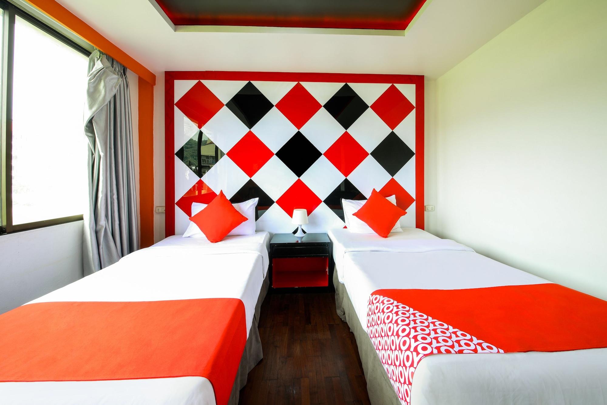Hotel The Chilli By Golden Ray à Patong Extérieur photo