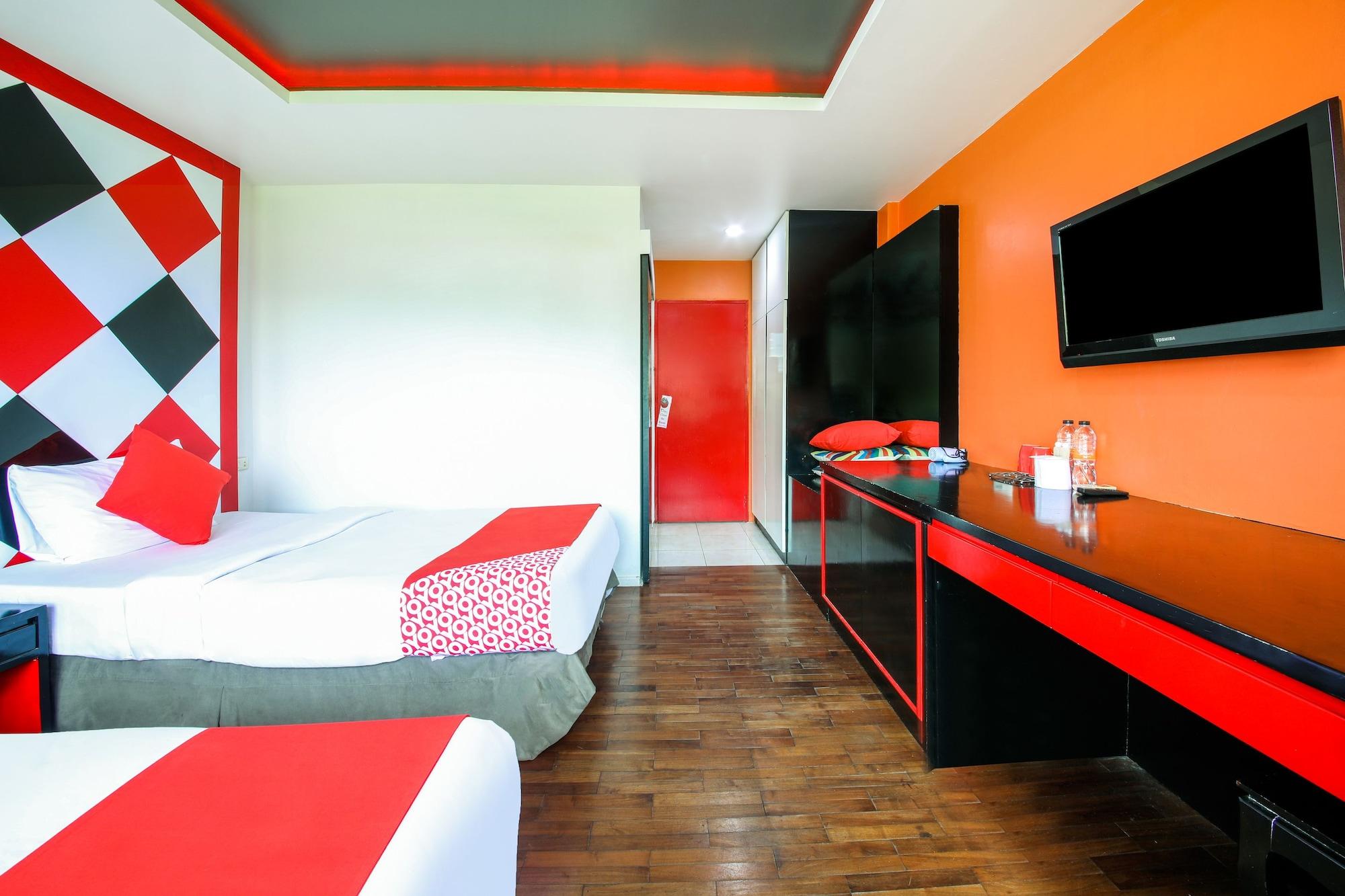Hotel The Chilli By Golden Ray à Patong Extérieur photo
