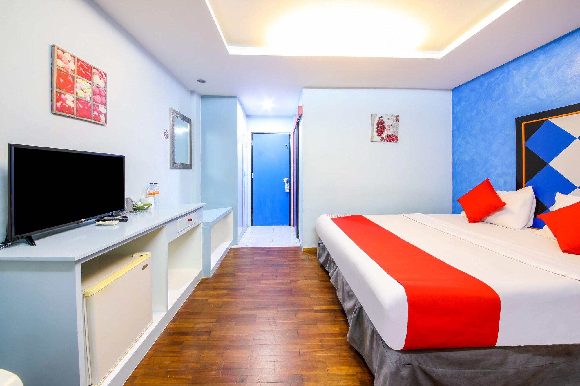 Hotel The Chilli By Golden Ray à Patong Extérieur photo