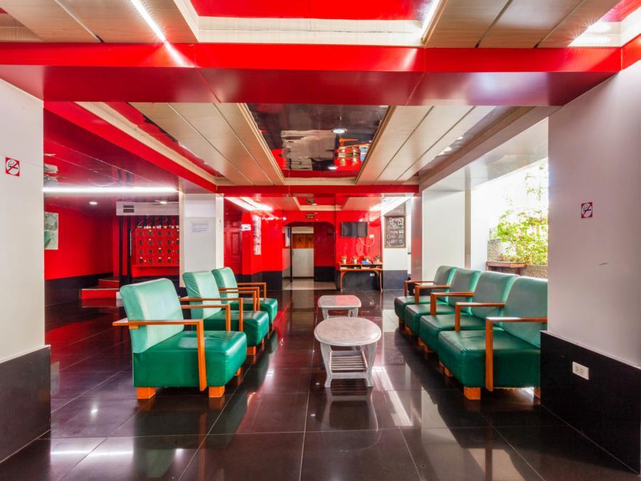 Hotel The Chilli By Golden Ray à Patong Extérieur photo